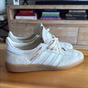 Adidas Spezial Off-White Sneakers with Gum Sole Size 9M - Like New